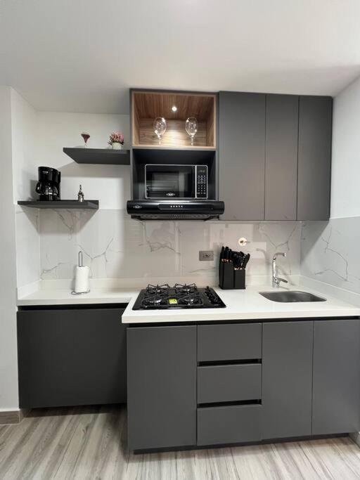 Apartamento Loft Confort In Torre Zurich 301