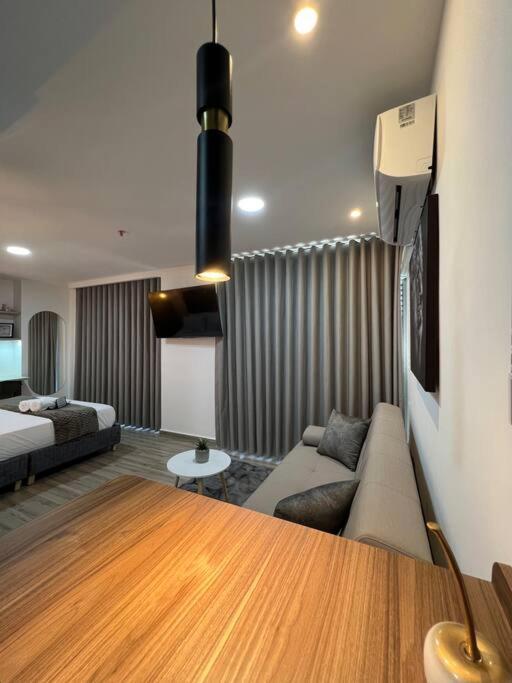 Apartamento Loft Confort In Torre Zurich 301